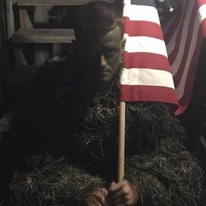 Meet your Posher, Blaine